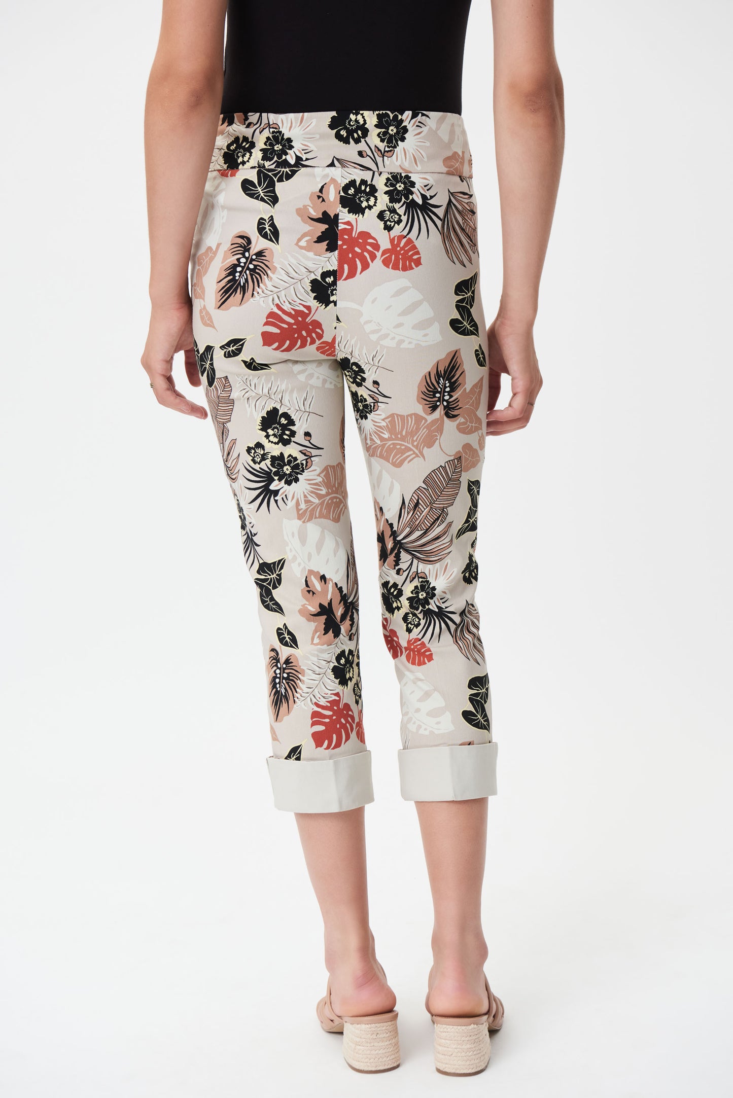 Pantalón beige estampado 232088