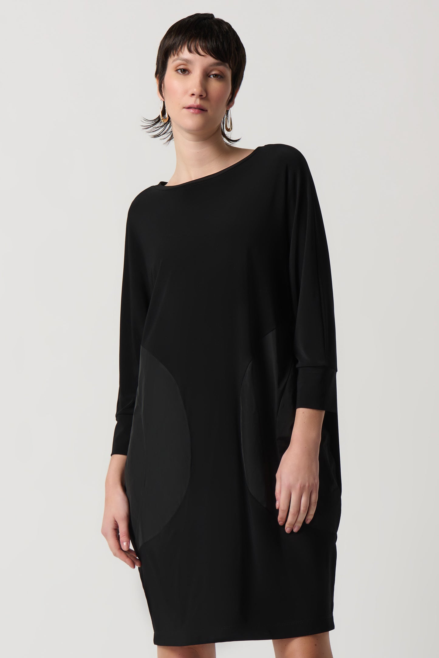 Vestido holgado negro 234159