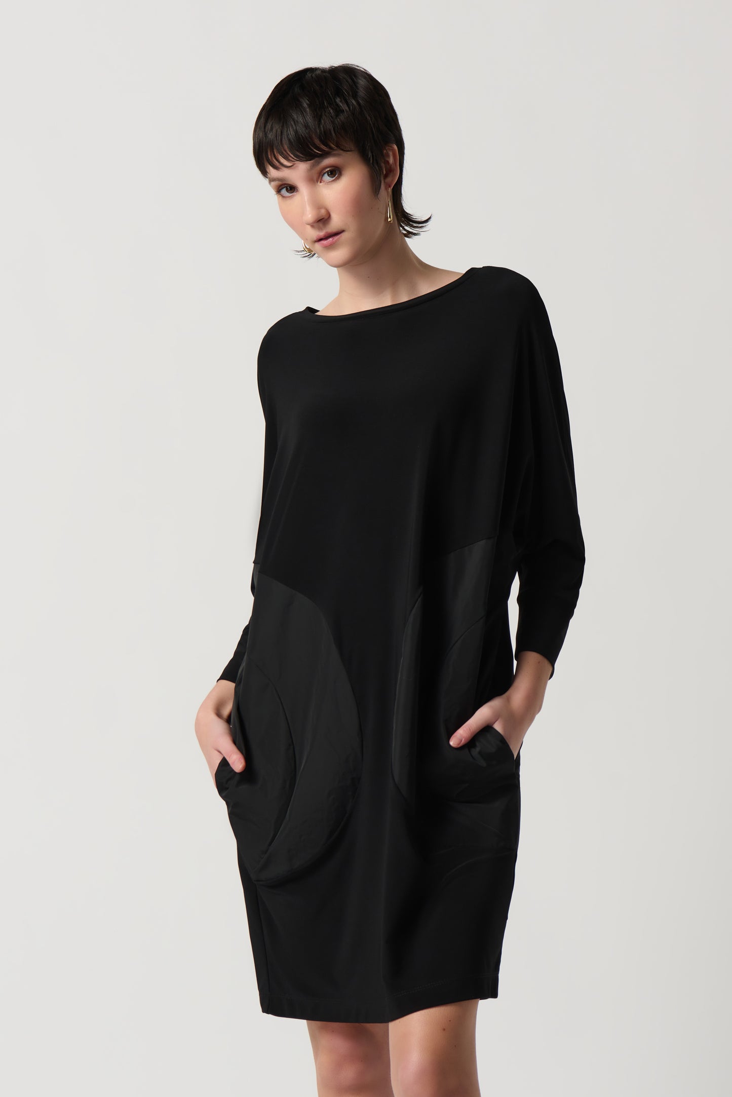 Vestido holgado negro 234159
