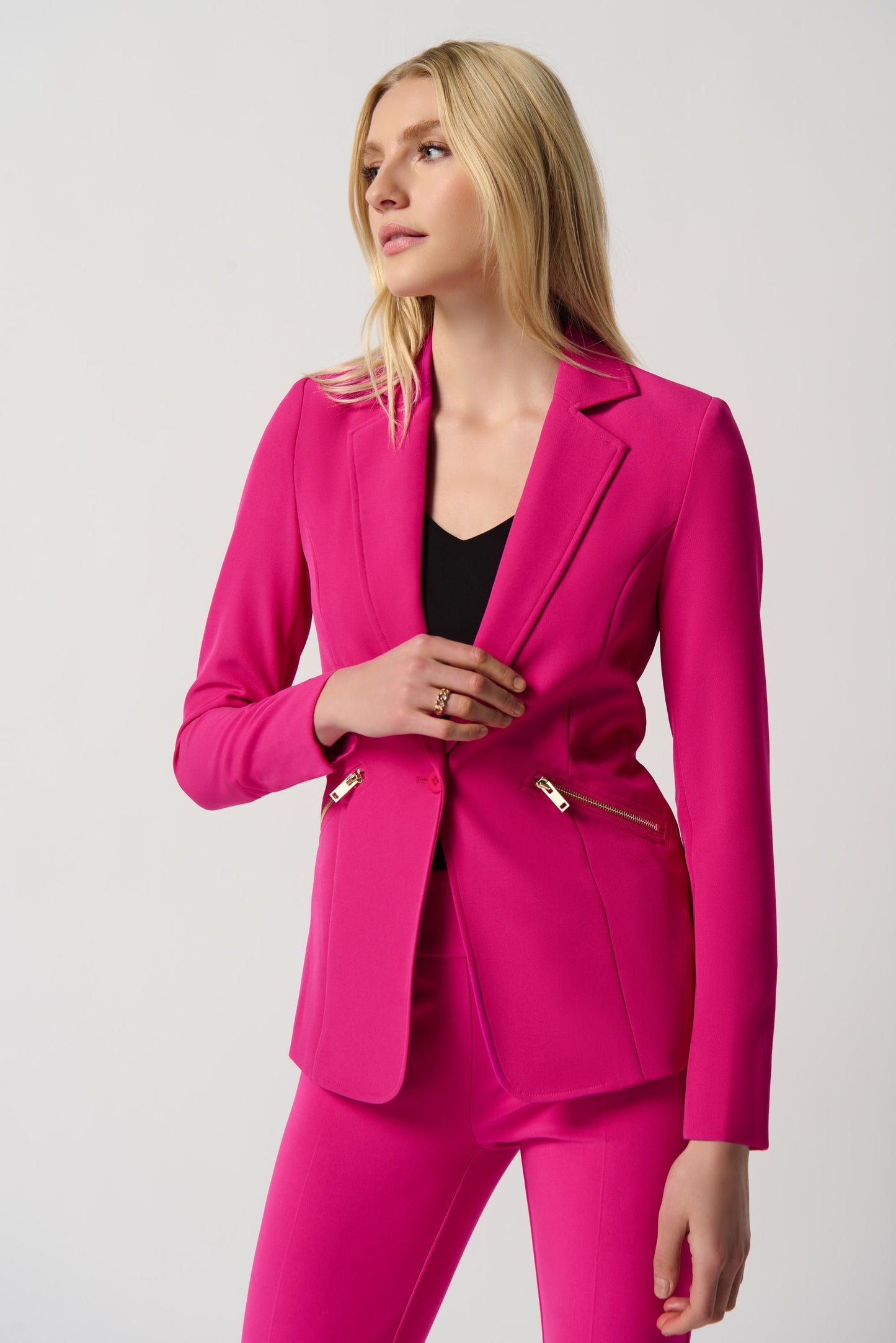 Blazer tejido con bolsillos con cremallera fucsia 234929