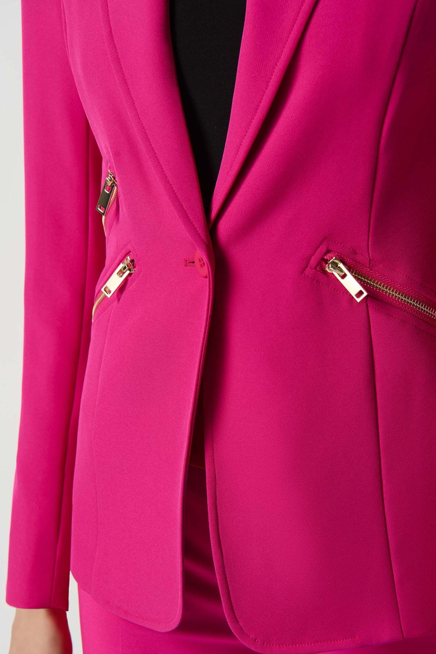 Blazer tejido con bolsillos con cremallera fucsia 234929