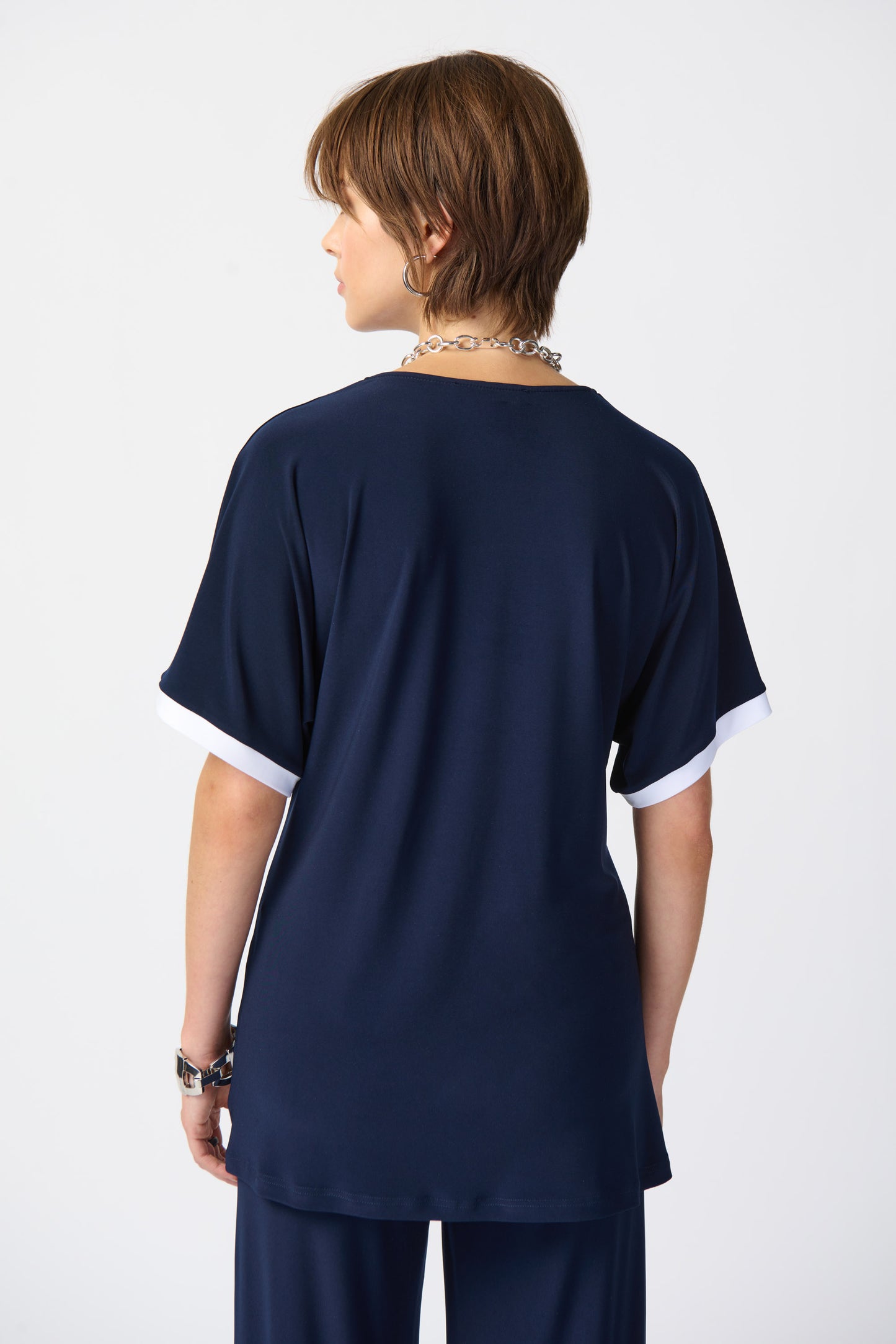 Blusa con bloques de color azul marino y vainilla 241279