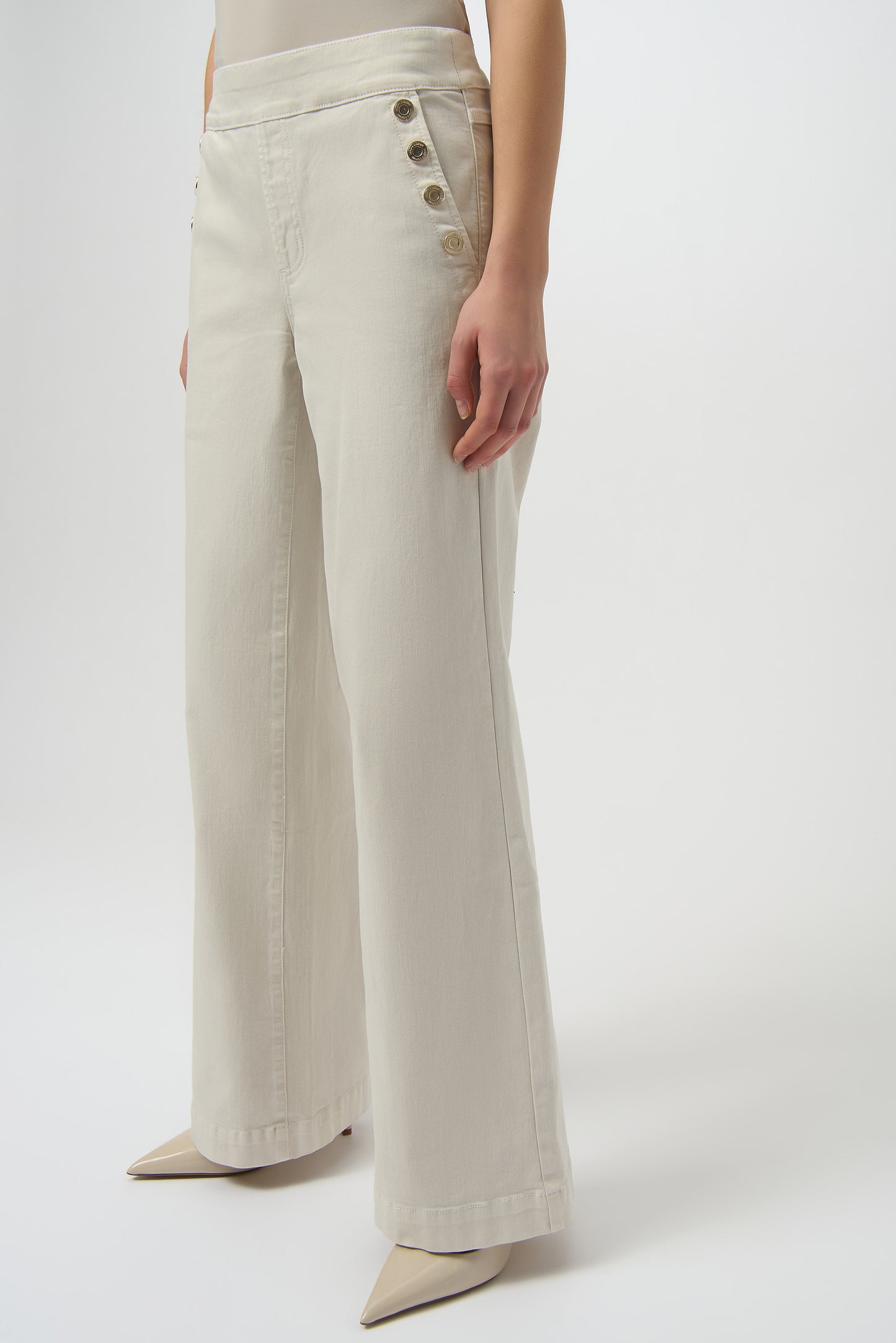 Jeans de pierna ancha con botones metálicos beige abedul 254919