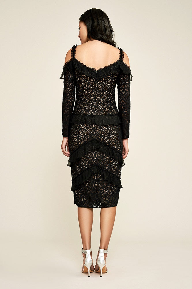Vestido corto negro de encaje con volantes AYW17530MD