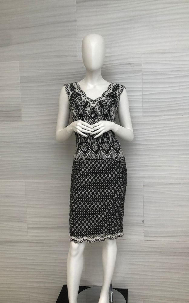 Vestido corto con bordado flor y trenza BLD2003M
