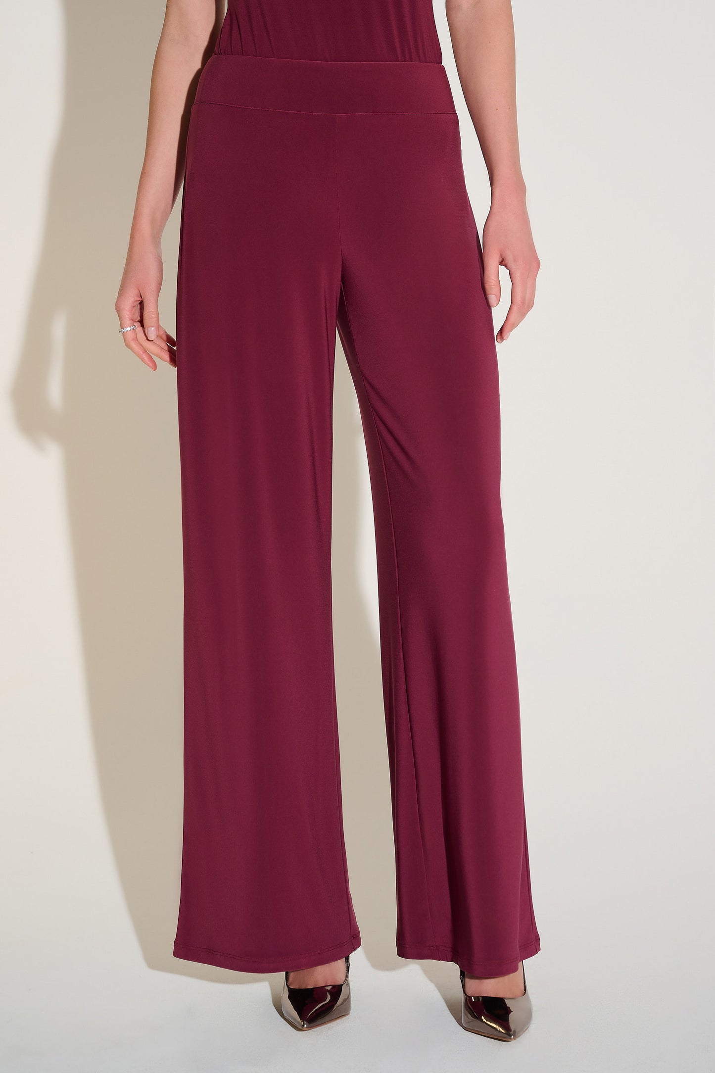 Pantalón de pierna ancha rojo merlot 221340F25 | Signature