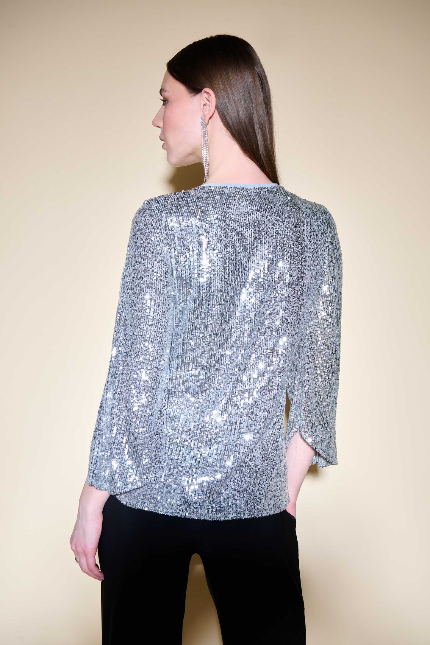 Blusa con lentejuelas plata 234701