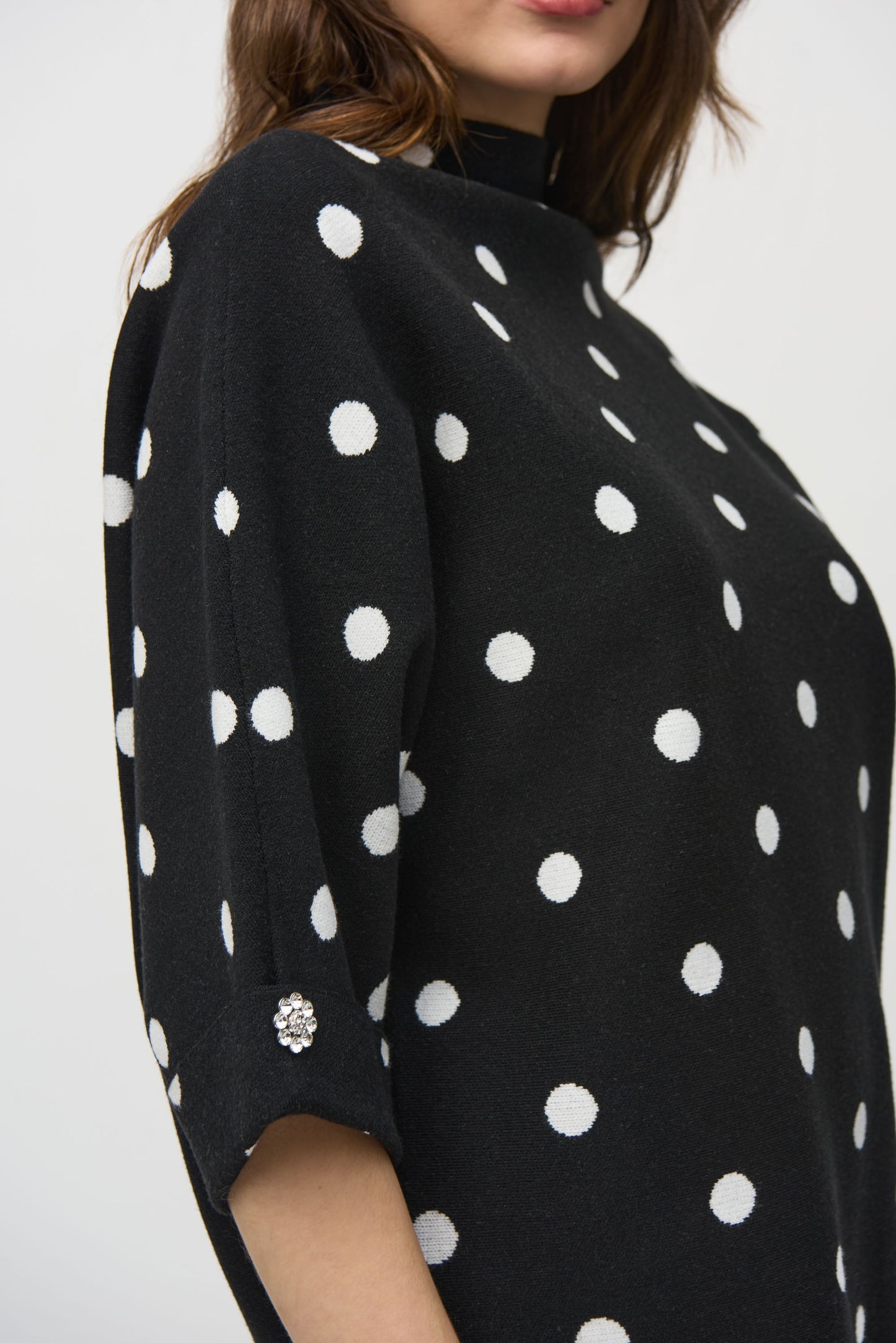 Blusa de punto con estampado lunares 244936