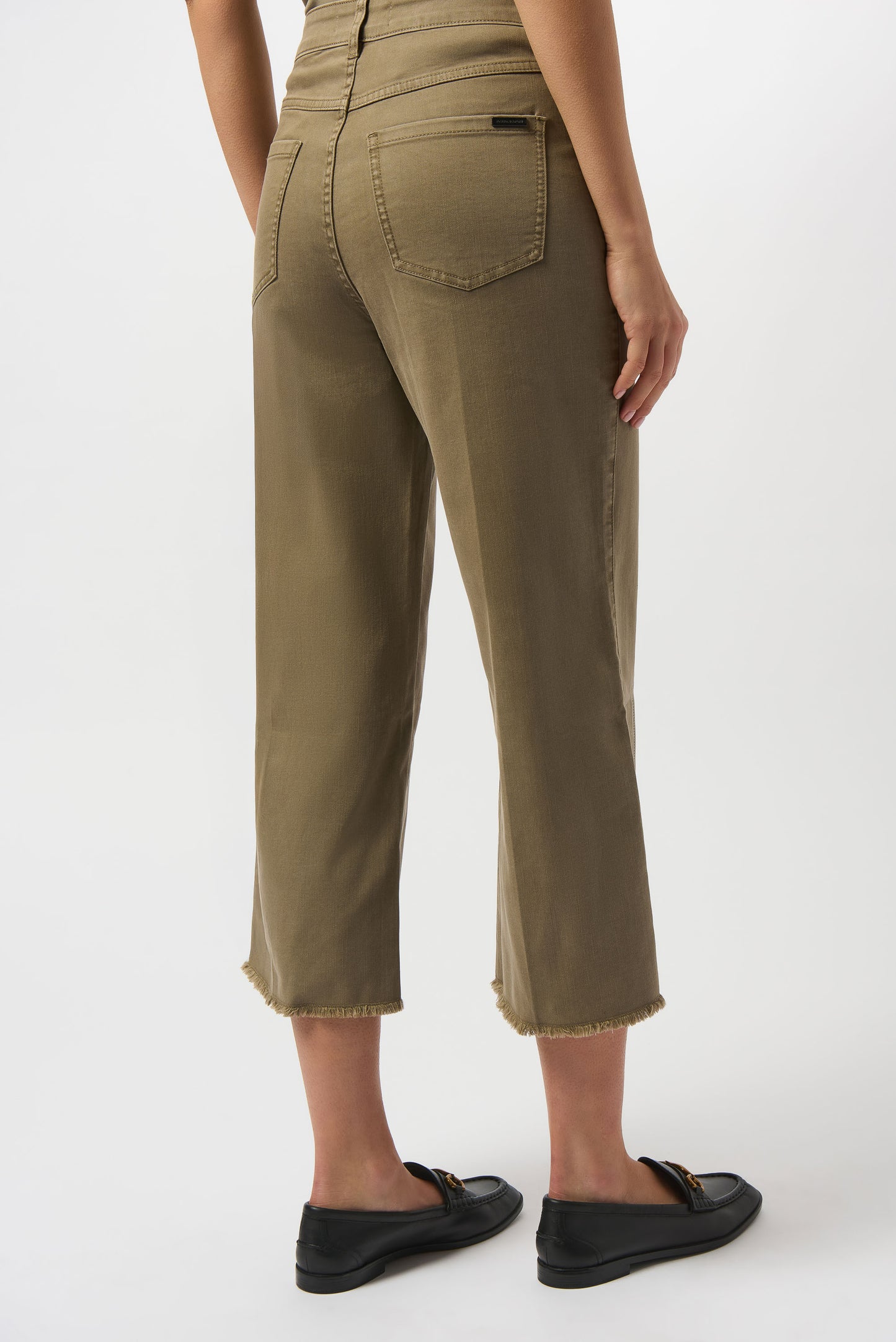 Jeans culotte con costura frontal café java 251901F25 | Claudia