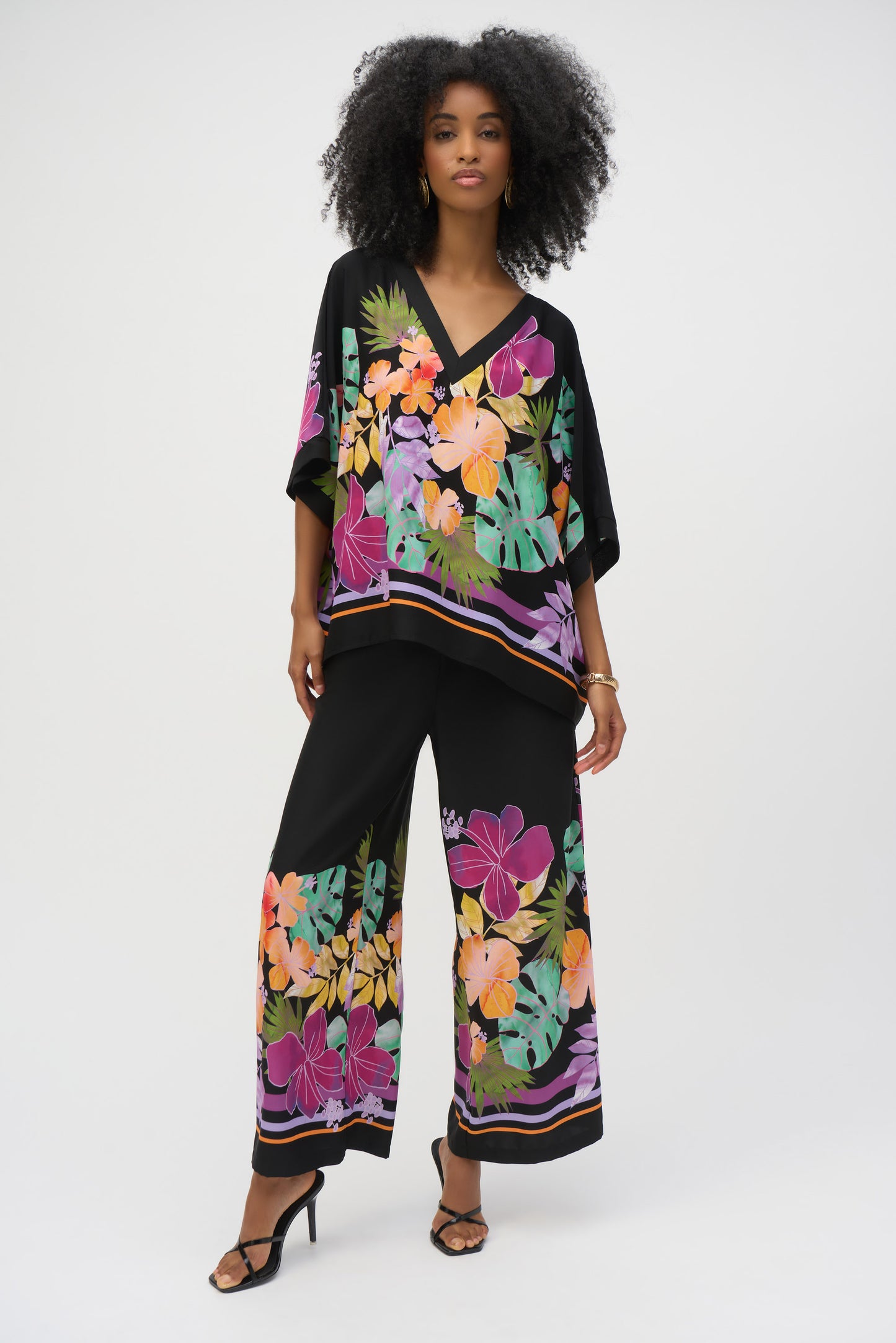 Blusa boxy con estampado floral 252218