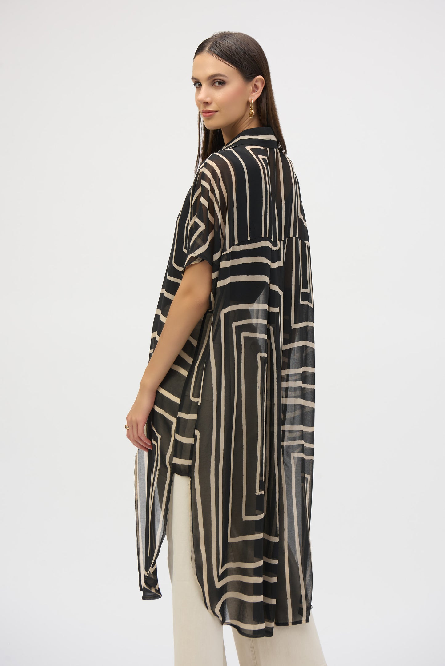 Blusa de gasa con estampado geométrico 252934