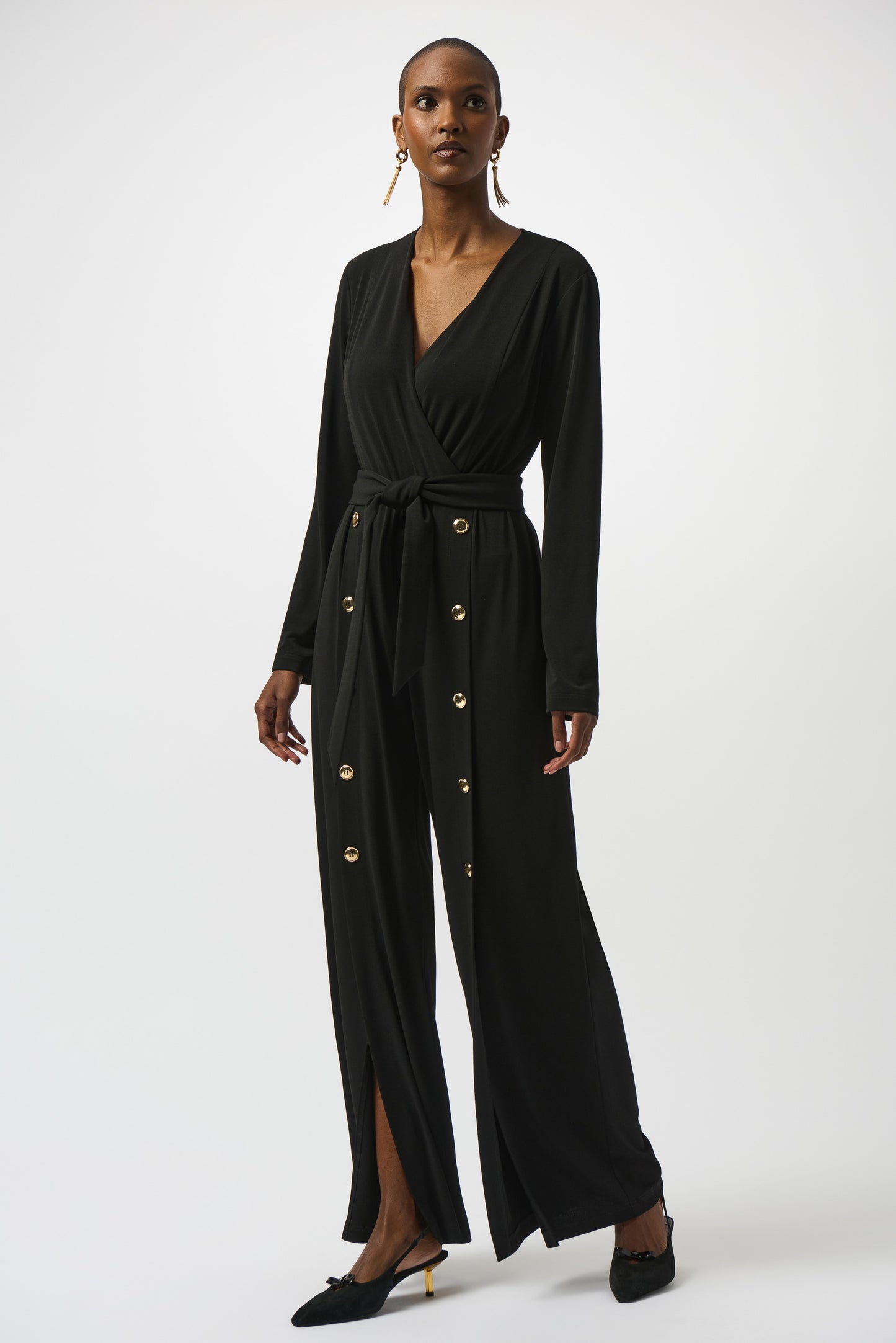 Jumpsuit con botones metálicos negro 253119