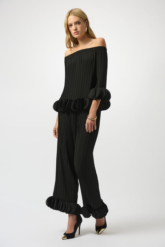 Blusa con los hombros descubiertos plisada negro 253939