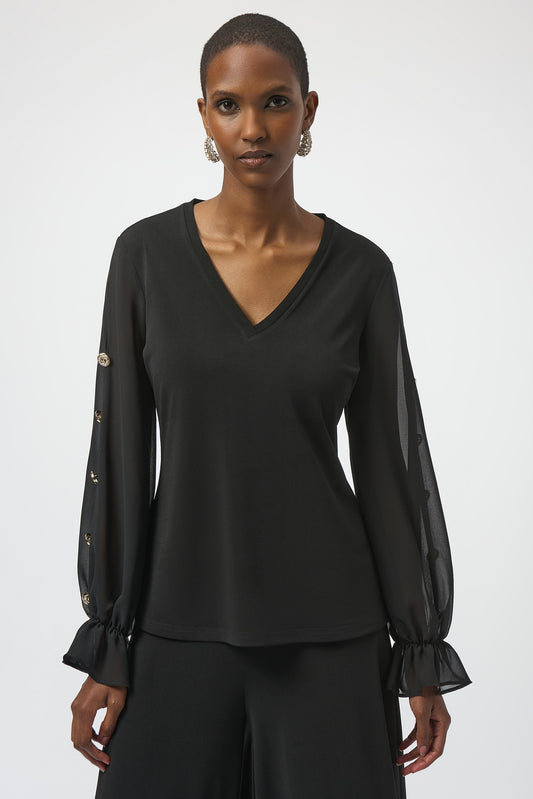 Blusa ajustada con mangas de gasa negro 254093