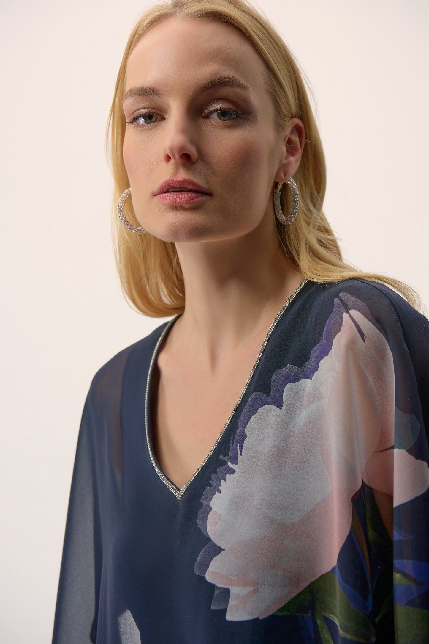 Blusón de gasa con estampado floral 254731 | Signature