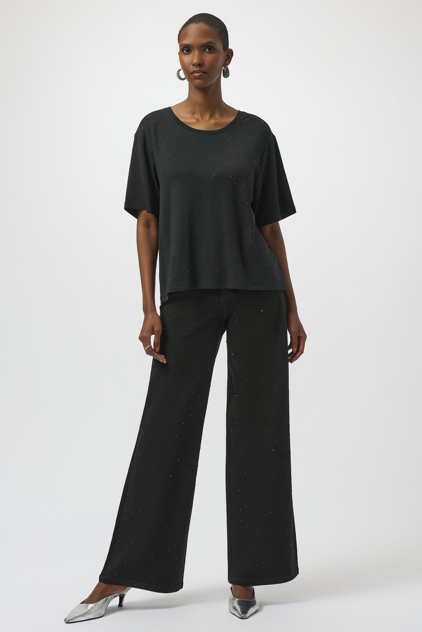 Blusa de punto con cuello redondo y pedrería negro 254968