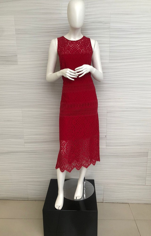 Vestido rojo de encaje con dobladillo AVF1405MDX