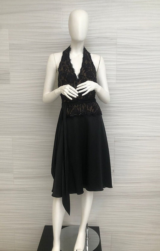 Vestido corto Halter de encaje negro GMC9230M