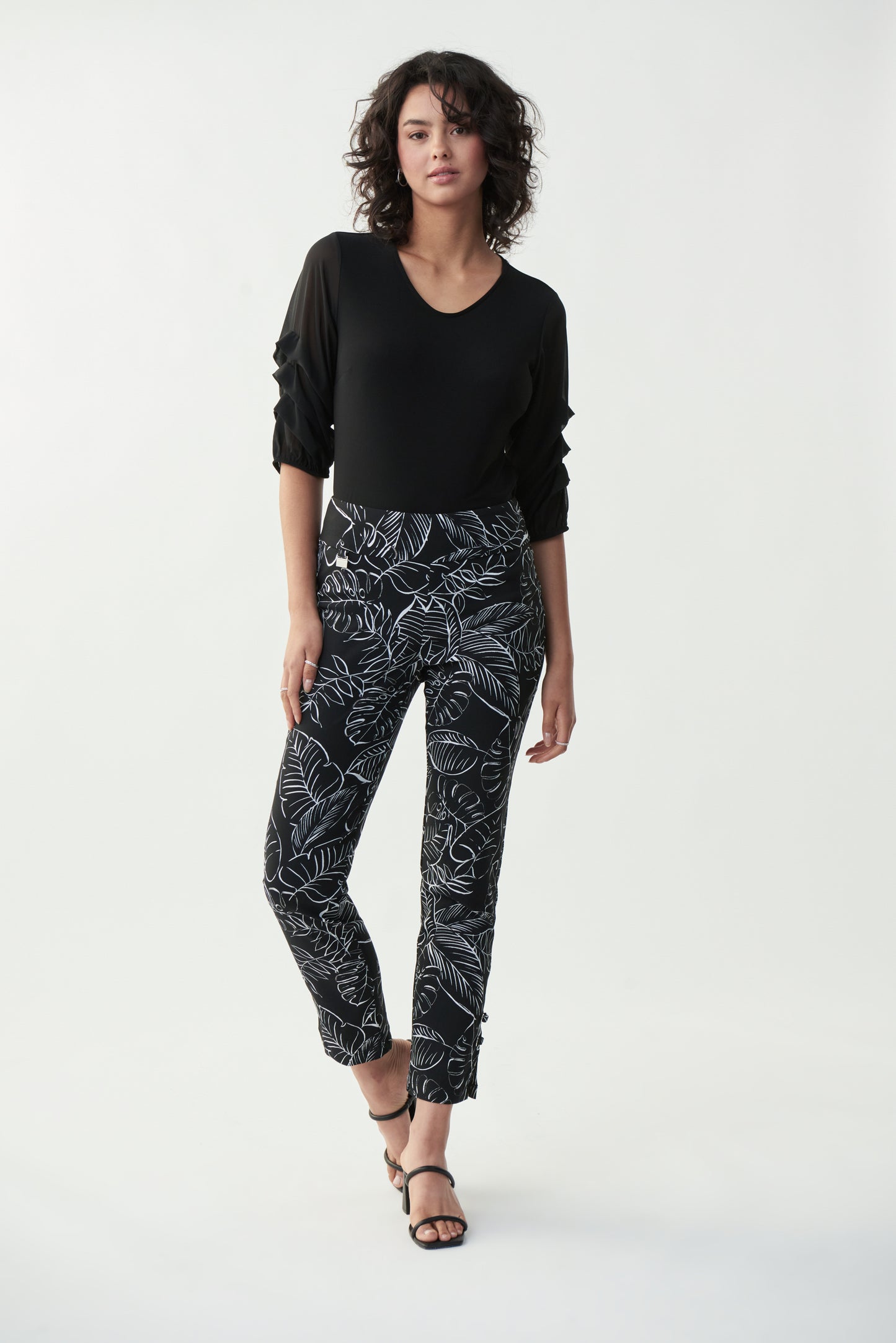 Blusa negra 221135