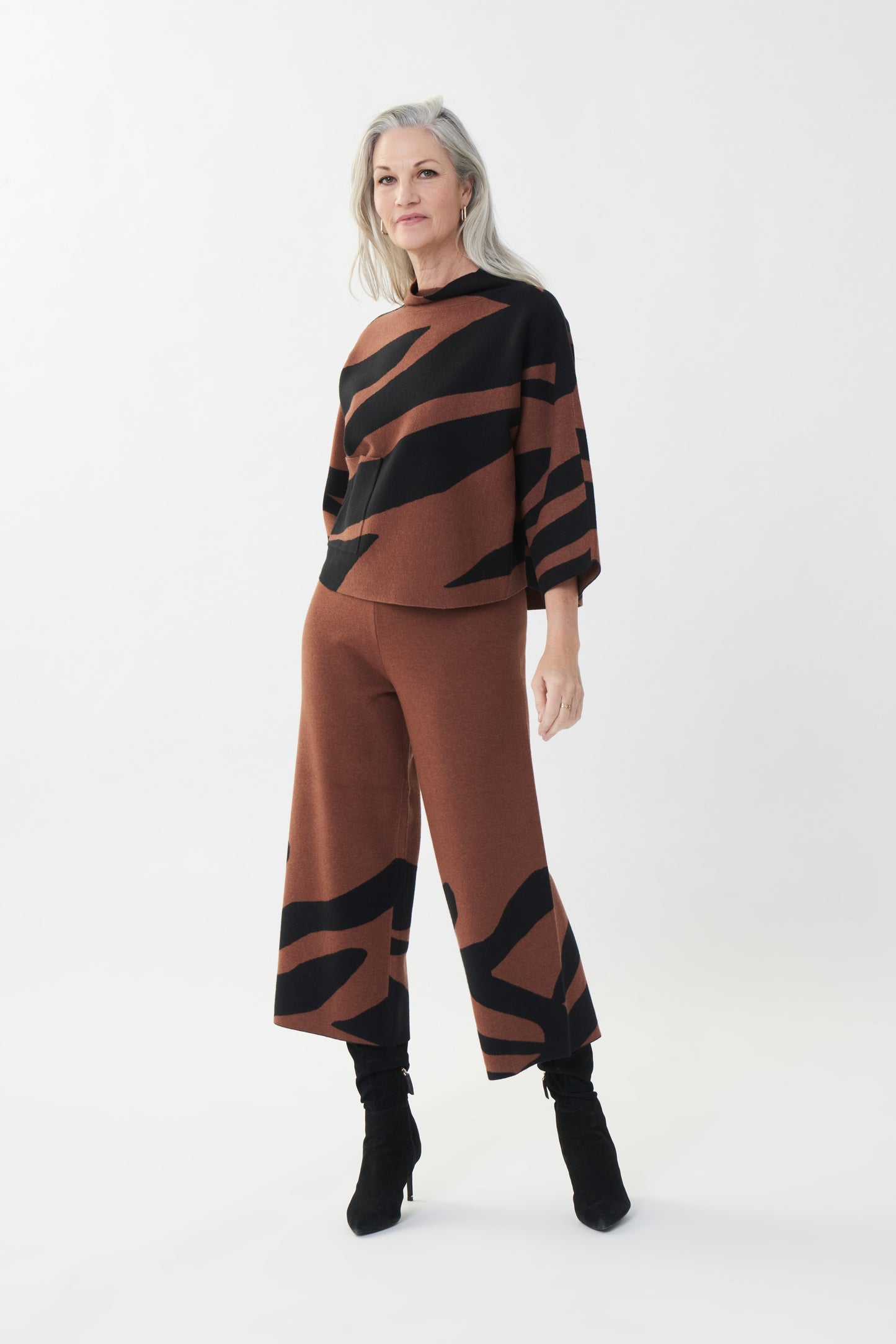 Pantalón tejido color caramelo 223949